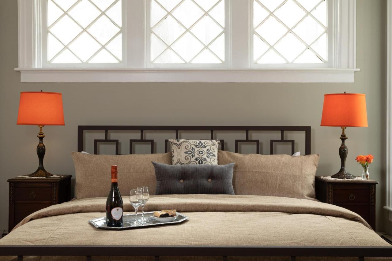 Rosemont Inn Utica Εξωτερικό φωτογραφία