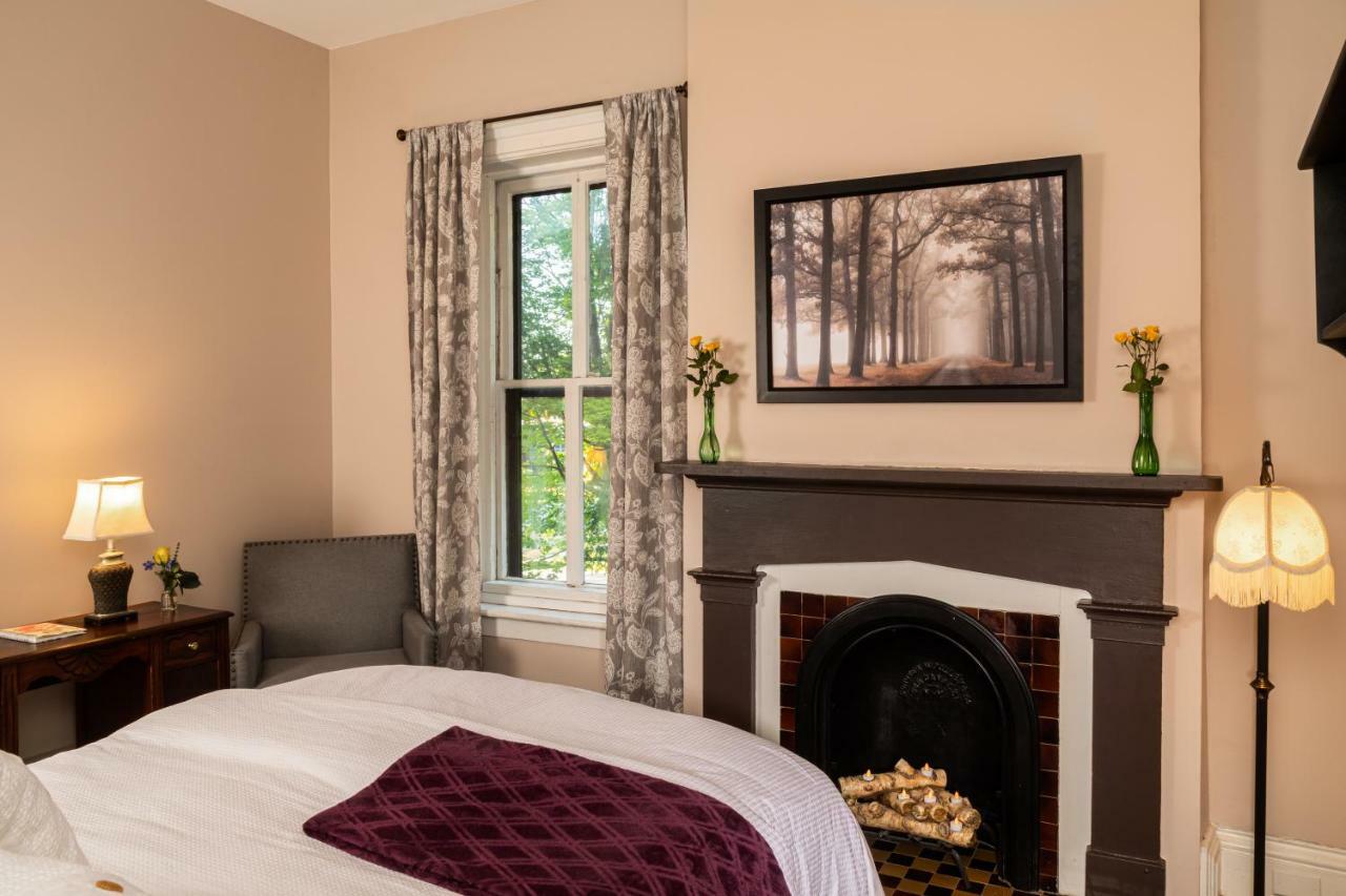 Rosemont Inn Utica Εξωτερικό φωτογραφία