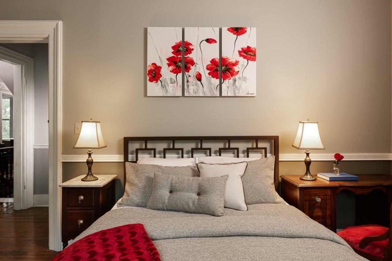 Rosemont Inn Utica Εξωτερικό φωτογραφία