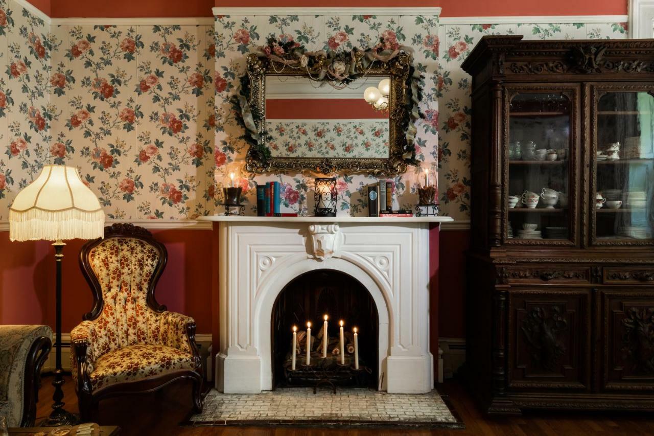Rosemont Inn Utica Εξωτερικό φωτογραφία